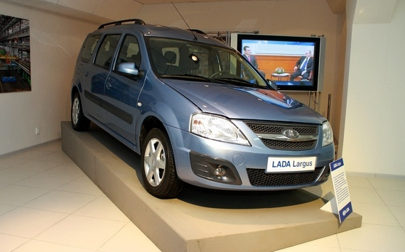 «АвтоВАЗ» отзовет Lada Largus из-за проблем с топливной системой