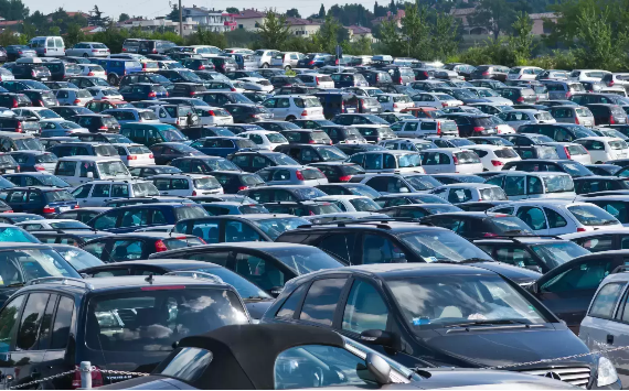 ВТБ: в 2023 году рынок новых автомобилей покажет рост
