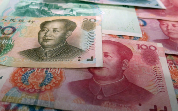 В Ростове более 60% опрошенных хранят средства в юанях