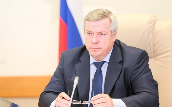 Василий Голубев поручил взять курс на обновление парламента