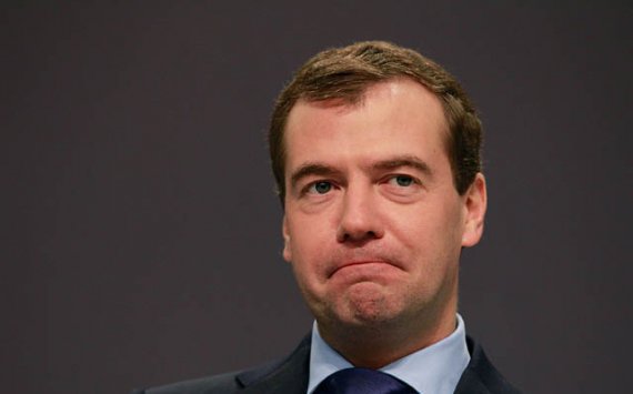 Медведев: Россия остается открытой для инвесторов из других стран‍