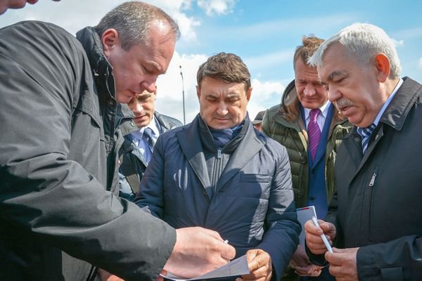 Владимир Рожков и Виталий Кушнарев посетили строительную площадку аэропорта «Платов»